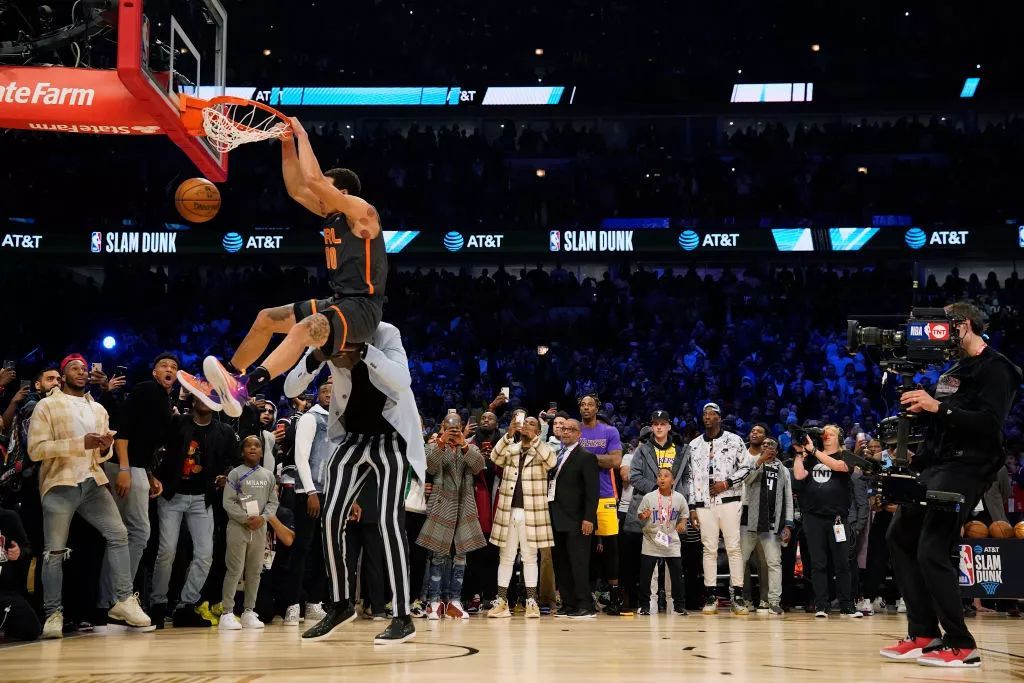 是他们在场 是他们在场