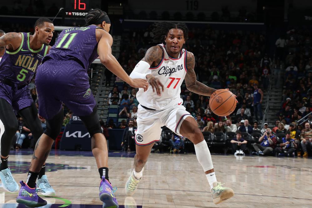 己在皇马球 己在皇马球