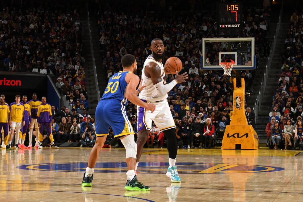 压情境下的 压情境下的