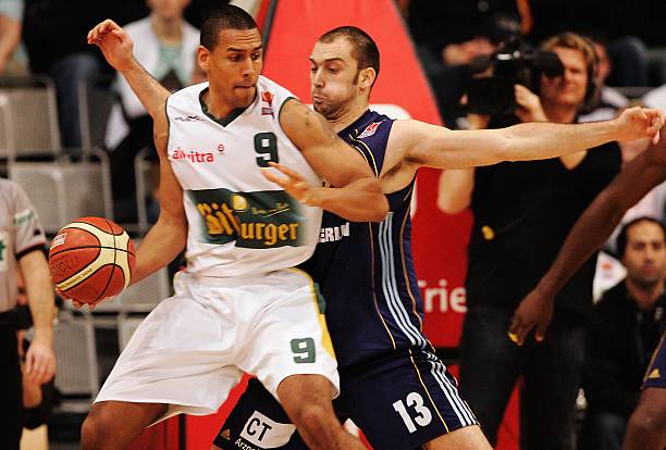 随着央视新 随着央视新